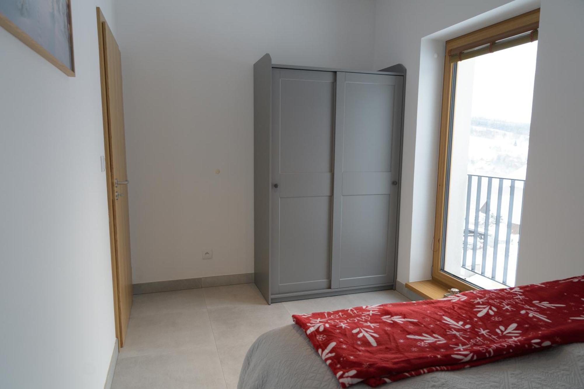 Apartmany Studenoff โรกีนีซ นัด ยีเซอโร ภายนอก รูปภาพ