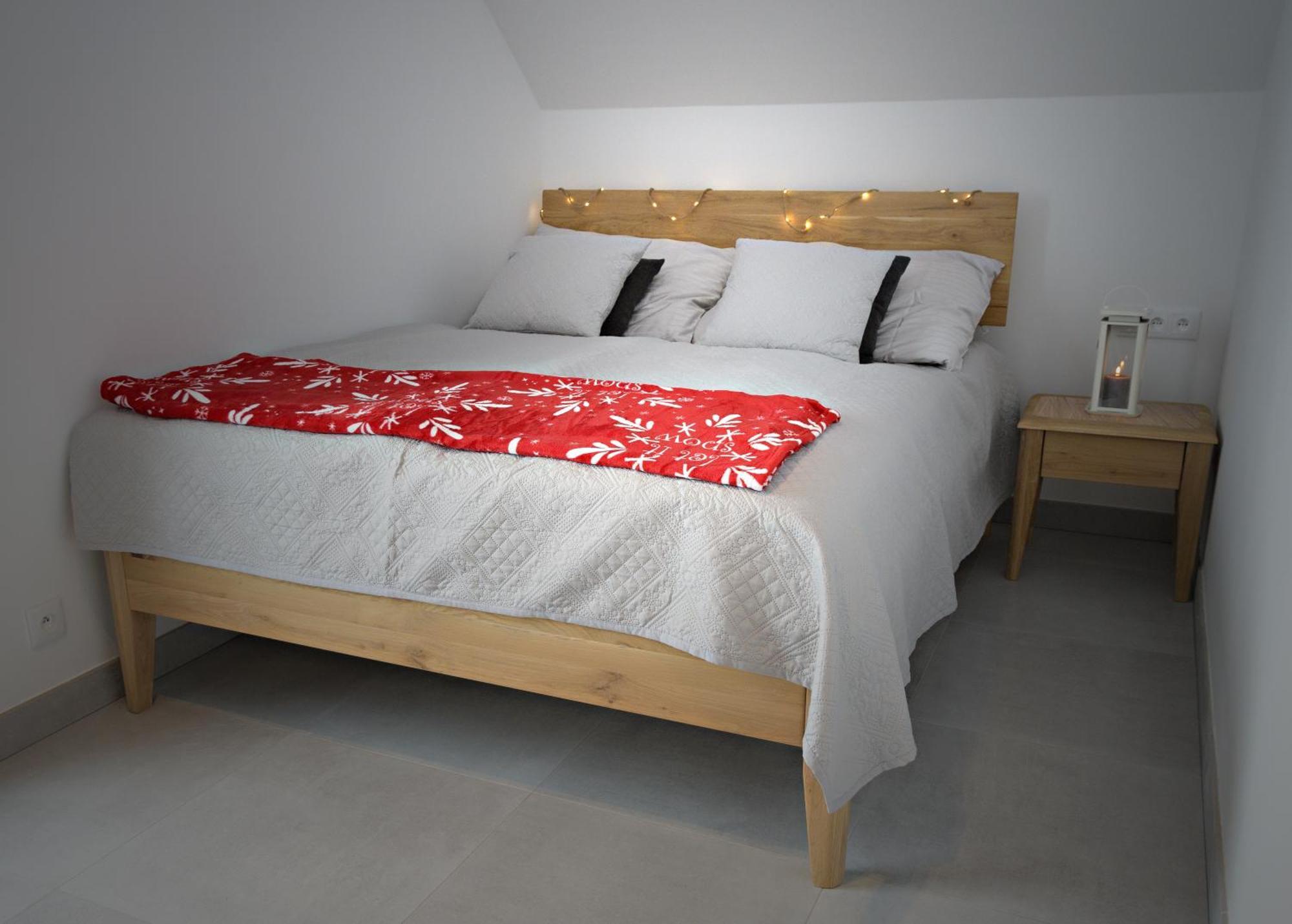 Apartmany Studenoff โรกีนีซ นัด ยีเซอโร ภายนอก รูปภาพ